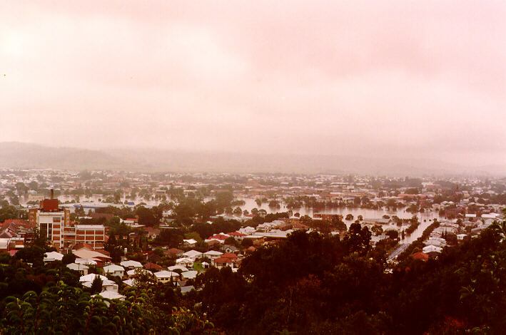 flashflooding flood_pictures : Lismore, NSW   11 May 1987