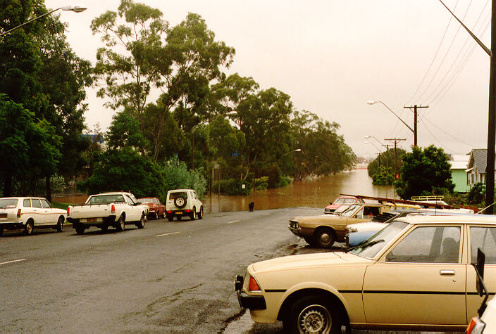 flashflooding flood_pictures : Lismore, NSW   11 May 1987