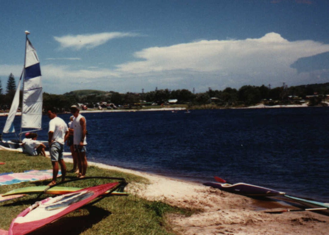 contributions received : Lennox Head, NSW<BR>Photo by John Bath   1 January 1990