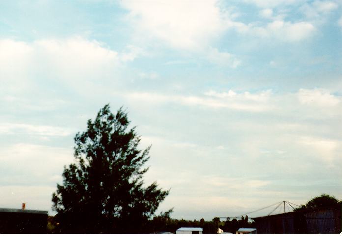 altocumulus altocumulus_cloud : Schofields, NSW   15 February 1990