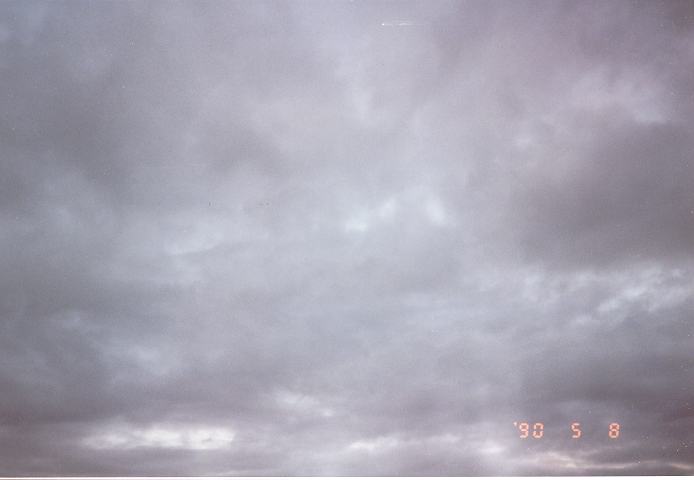 stratocumulus stratocumulus_cloud : Schofields, NSW   8 May 1990