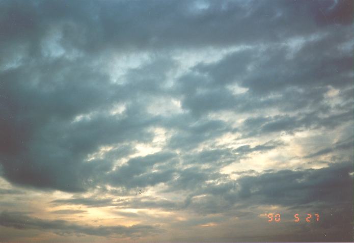 altocumulus altocumulus_cloud : Schofields, NSW   27 May 1990