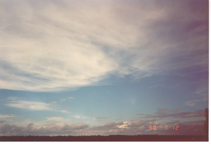 stratocumulus stratocumulus_cloud : Schofields, NSW   12 July 1990