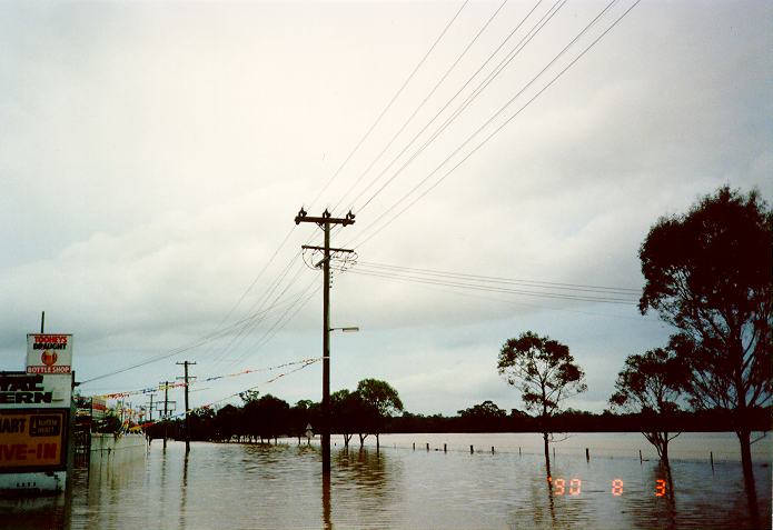 stratus stratus_cloud : Riverstone, NSW   3 August 1990