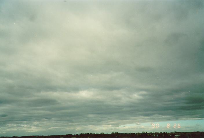 stratocumulus stratocumulus_cloud : Schofields, NSW   26 August 1990