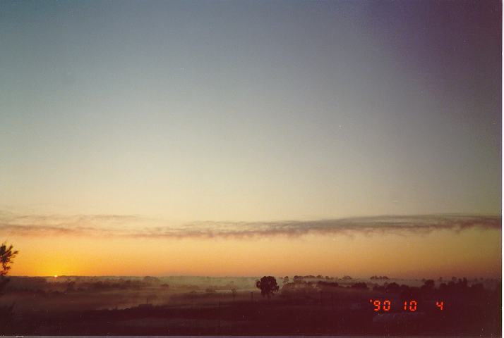 sunrise sunrise_pictures : Schofields, NSW   4 October 1990