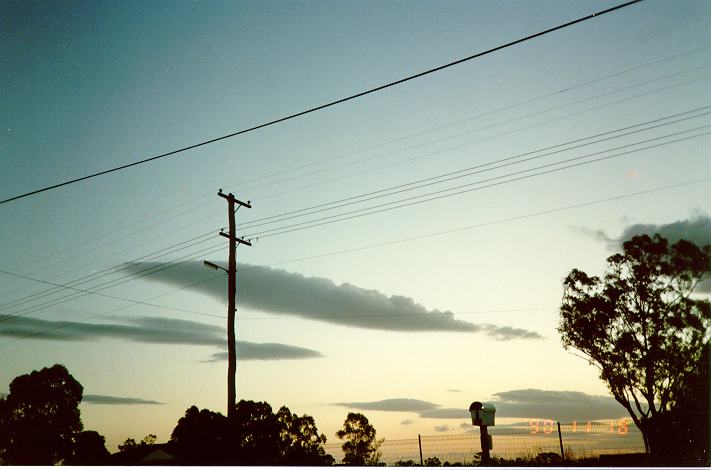 stratocumulus lenticularis : Schofields, NSW   18 November 1990