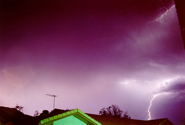 lightning lightning_bolts : Ballina, NSW   23 December 1990