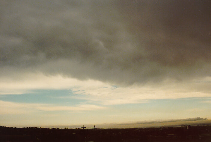 mammatus mammatus_cloud : Coogee, NSW   12 January 1991