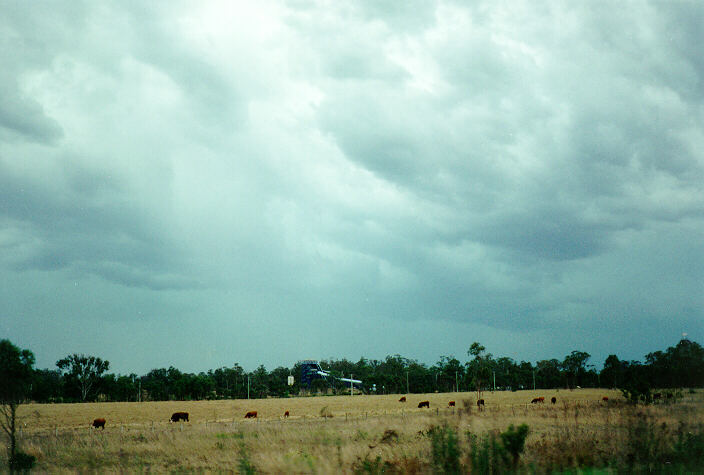 cumulonimbus thunderstorm_base : Prospect, NSW   20 November 1994