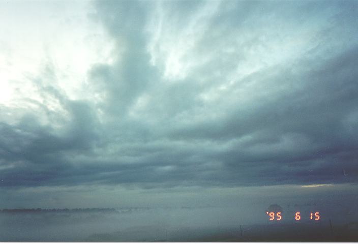 stratocumulus stratocumulus_cloud : Schofields, NSW   15 June 1995