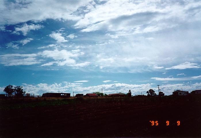 altocumulus altocumulus_cloud : Schofields, NSW   9 September 1995