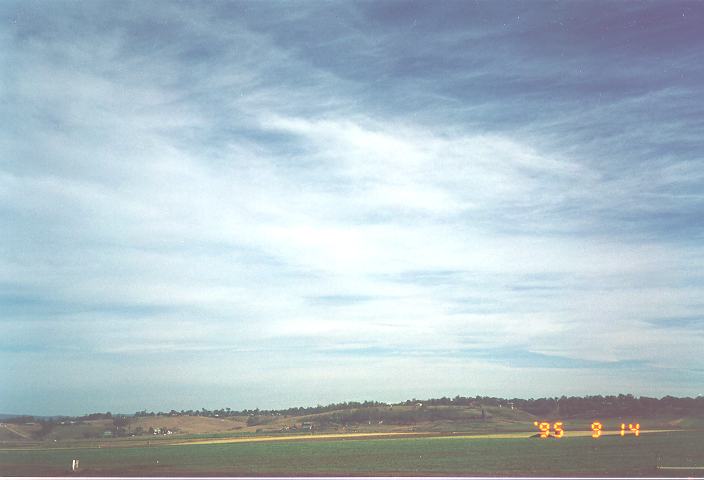 cirrostratus cirrostratus_cloud : Freemans Reach, NSW   14 September 1995