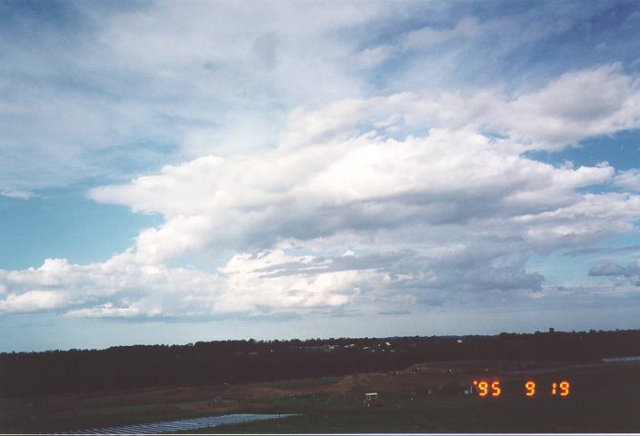 cirrus cirrus_cloud : Schofields, NSW   19 September 1995