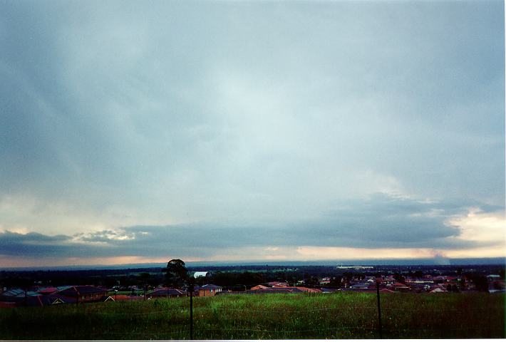 cumulonimbus thunderstorm_base : Quakers Hill, NSW   27 October 1995