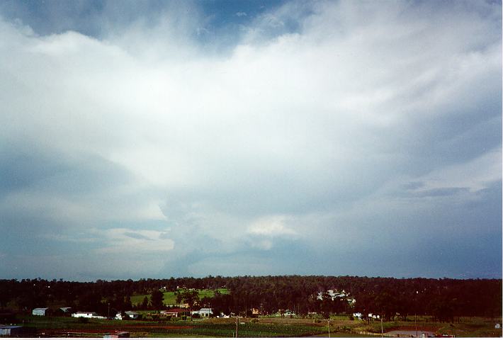 updraft thunderstorm_updrafts : Schofields, NSW   28 October 1995