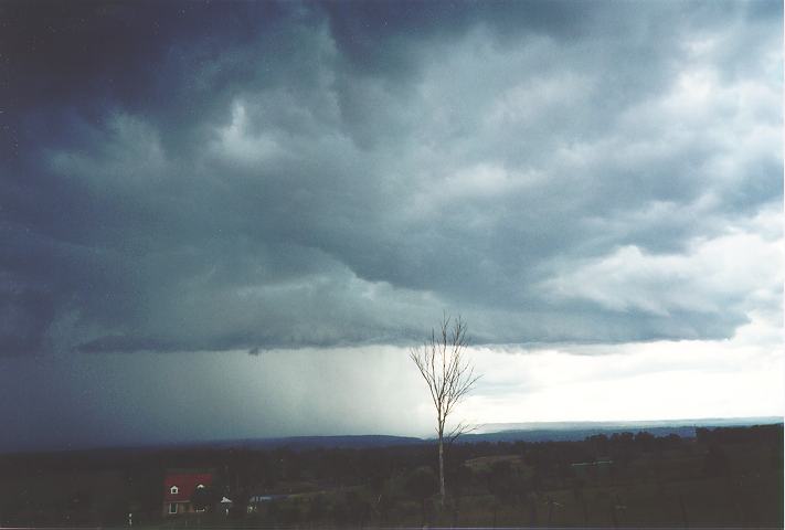 shelfcloud shelf_cloud : Luddenham,, NSW   18 November 1995