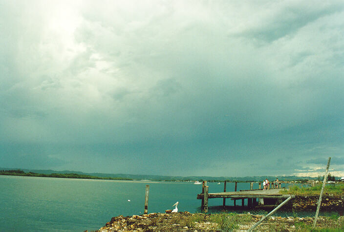 cumulonimbus thunderstorm_base : Ballina, NSW   28 December 1995