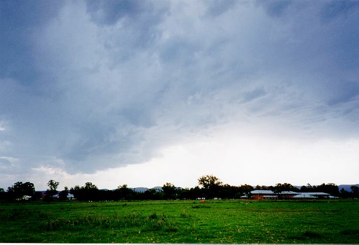 cumulonimbus thunderstorm_base : Richmond, NSW   5 February 1996