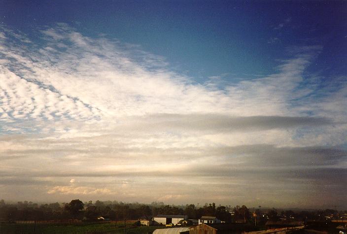 stratocumulus lenticularis : Schofields, NSW   19 May 1996