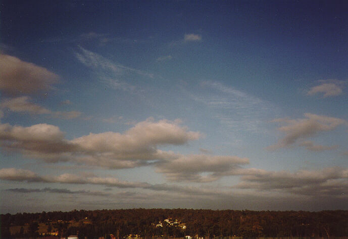 cirrocumulus cirrocumulus_cloud : Schofields, NSW   3 December 1996