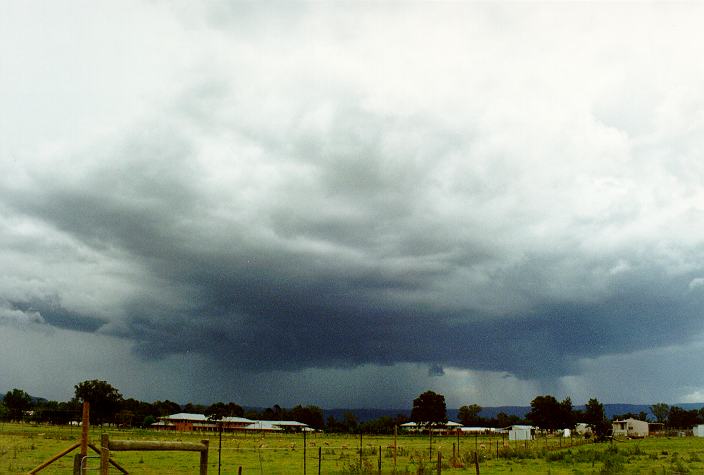 cumulonimbus thunderstorm_base : Richmond, NSW   7 December 1996