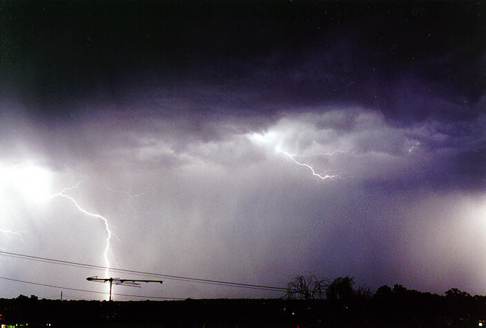 lightning lightning_bolts : Schofields, NSW   24 April 1997