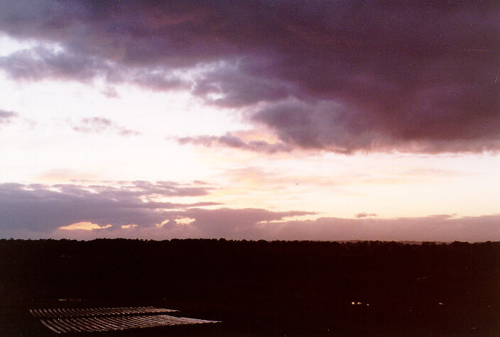 stratocumulus stratocumulus_cloud : Schofields, NSW   19 August 1997