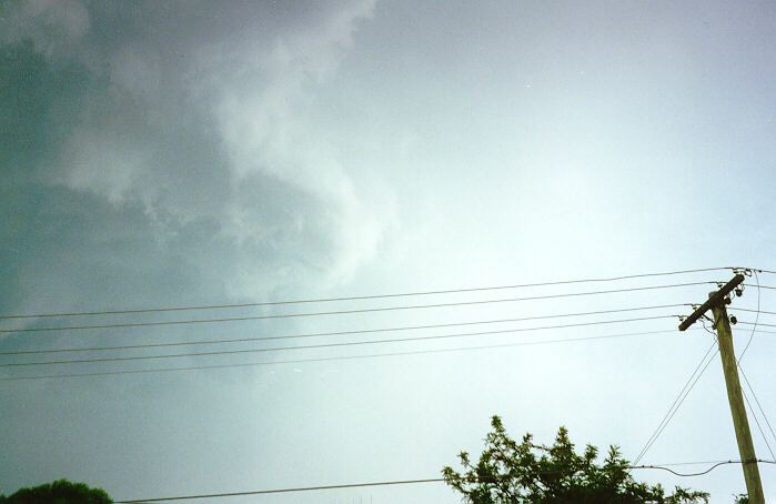 cumulonimbus thunderstorm_base :    26 November 1997