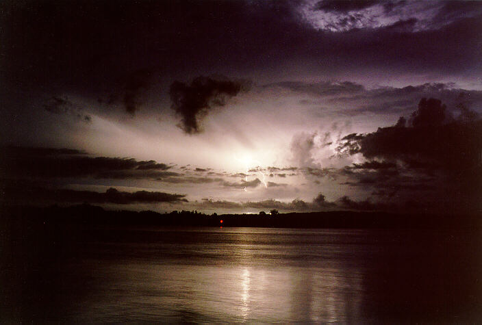 lightning lightning_bolts : Ballina, NSW   26 December 1997