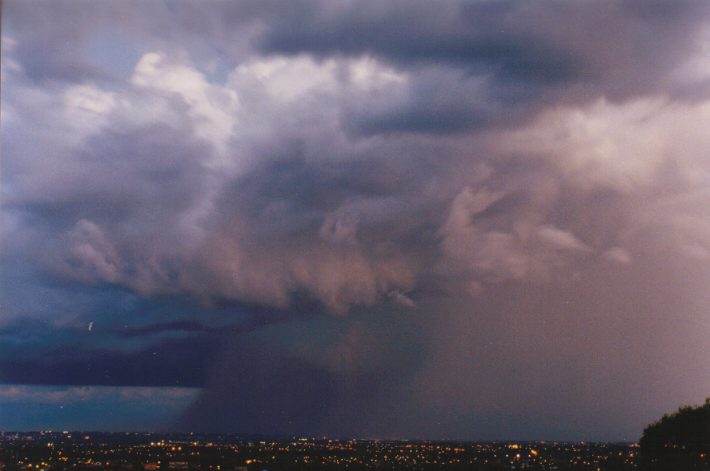 cumulonimbus thunderstorm_base : Horsley Park, NSW   13 November 1998