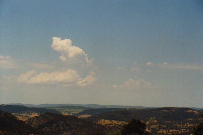 altocumulus castellanus : Lithgow, NSW   13 December 1998