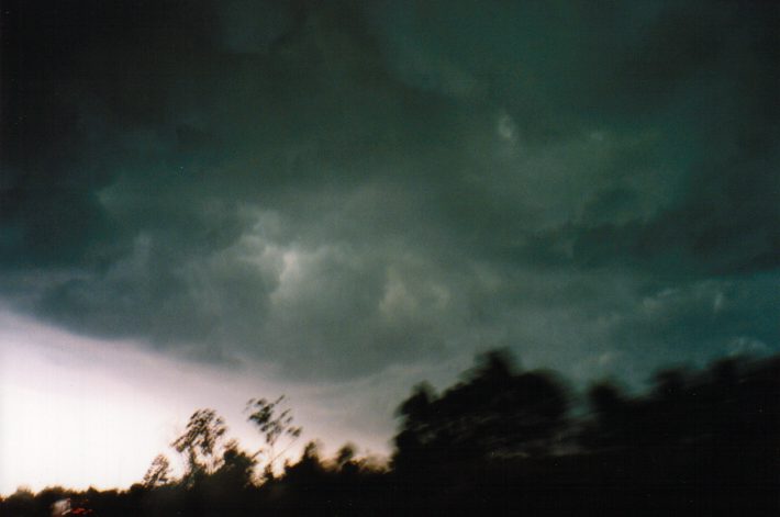 cumulonimbus thunderstorm_base : Eastern Creek, NSW   14 December 1998