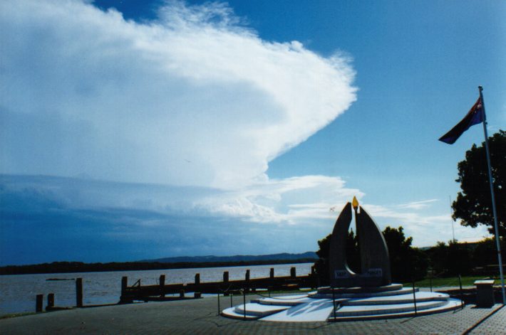 contributions received : Ballina, NSW<BR>Photo by John Bath   5 March 1999