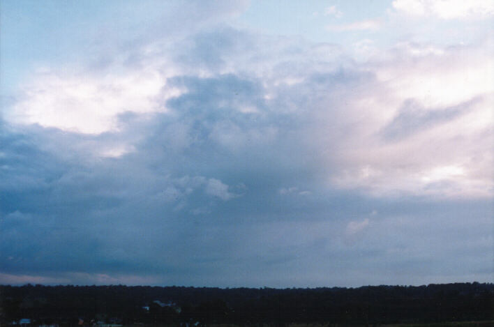 stratocumulus stratocumulus_cloud : Schofields, NSW   10 April 1999