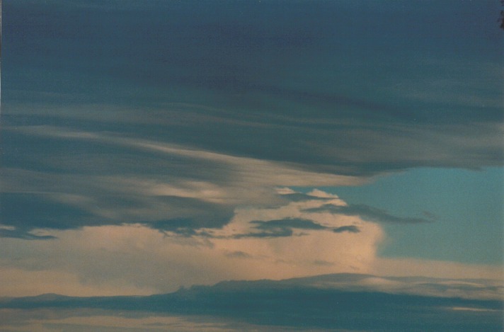 altocumulus lenticularis : Schofields, NSW   13 June 1999