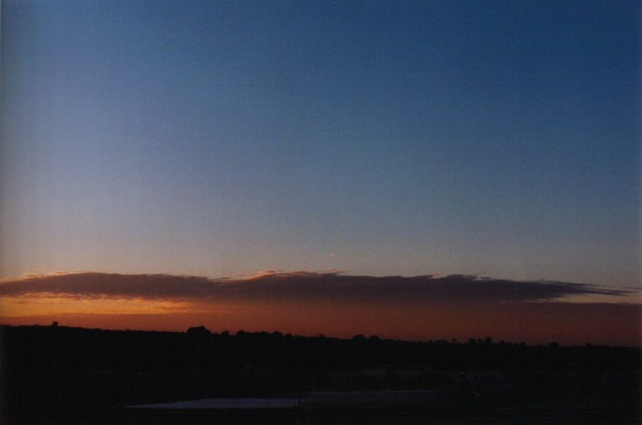 sunrise sunrise_pictures : Schofields, NSW   20 August 1999