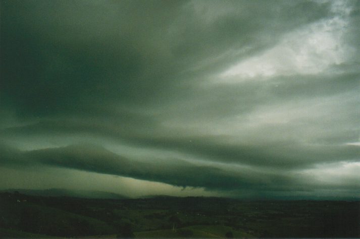 shelfcloud shelf_cloud : McLeans Ridges, NSW   28 August 1999