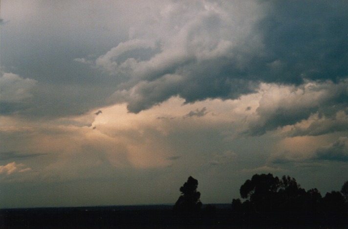 cumulonimbus thunderstorm_base : Rooty Hill, NSW   18 October 1999