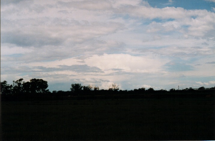 thunderstorm cumulonimbus_incus : Richmond, NSW   6 November 1999