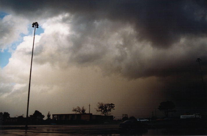 cumulonimbus thunderstorm_base : Berowra, NSW   16 November 1999