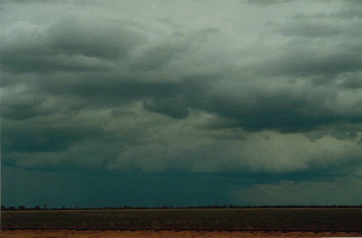 raincascade precipitation_cascade : S of Wyandra, Qld   26 November 1999