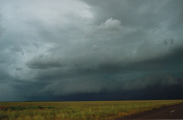 cumulonimbus thunderstorm_base : S of Cunumulla, Qld   27 November 1999