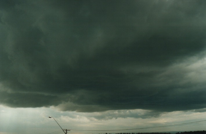 cumulonimbus thunderstorm_base : Rooty Hill, NSW   23 December 1999