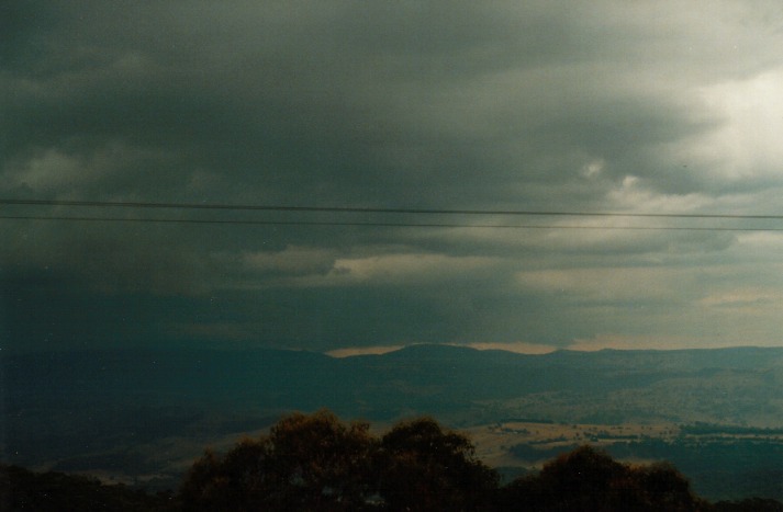 cumulonimbus thunderstorm_base : Mt Boyce, NSW   5 March 2000