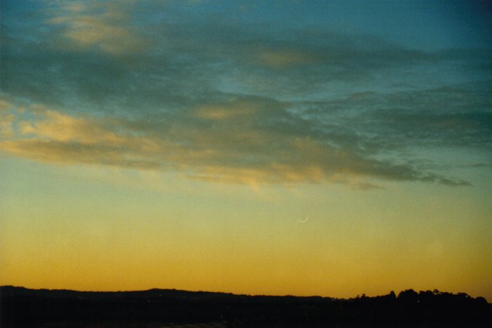 virga virga_pictures : McLeans Ridges, NSW   31 May 2000