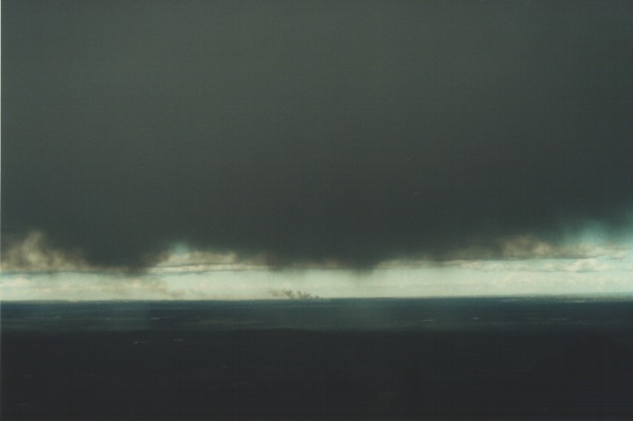 cumulonimbus thunderstorm_base : Kurrajong, NSW   27 July 2000