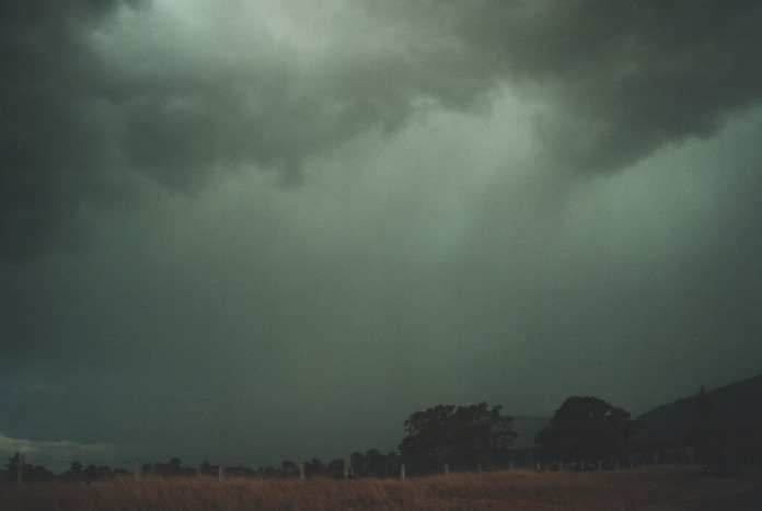 cumulonimbus thunderstorm_base : Eaglereach, NSW   20 August 2000