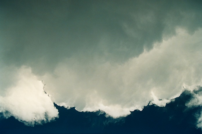 cumulonimbus thunderstorm_base : Coffs Harbour, NSW   5 November 2000