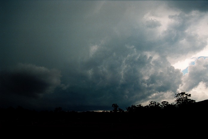 cumulonimbus supercell_thunderstorm : Coffs Harbour, NSW   5 November 2000